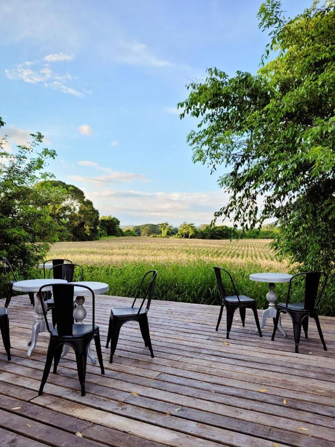 Yumas Riverfront Lodge ซานอิกนาซิโอ ภายนอก รูปภาพ
