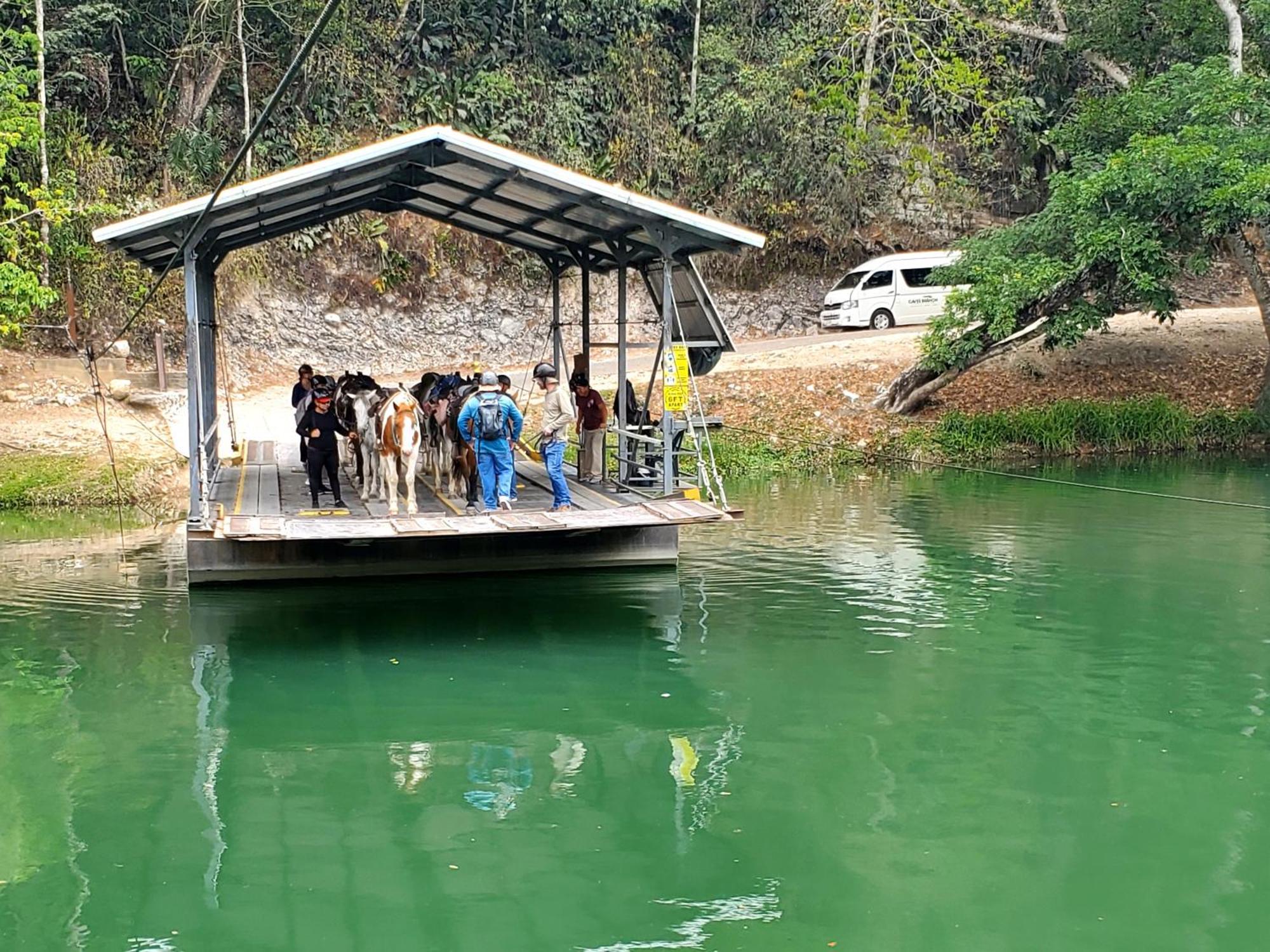 Yumas Riverfront Lodge ซานอิกนาซิโอ ภายนอก รูปภาพ